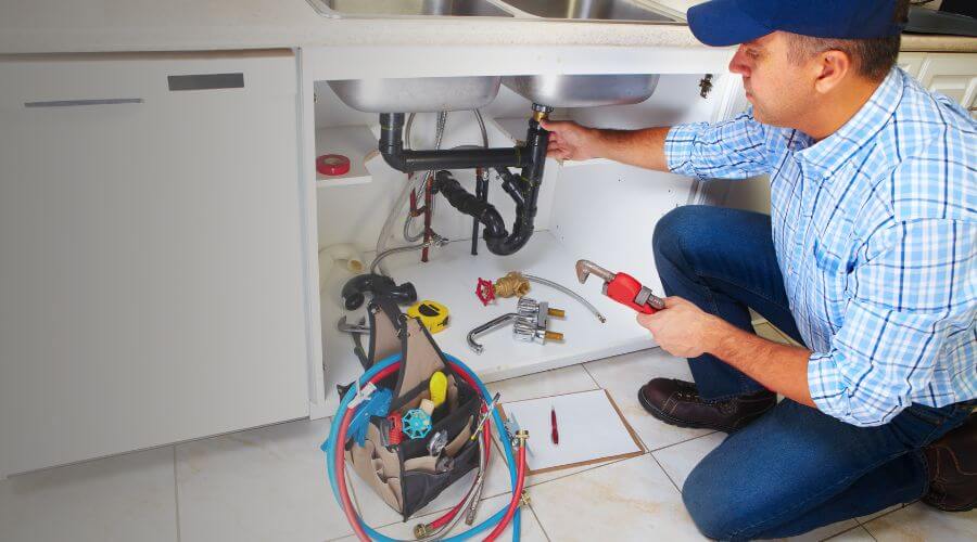 Local expert plumbing services in Carlisle, IN